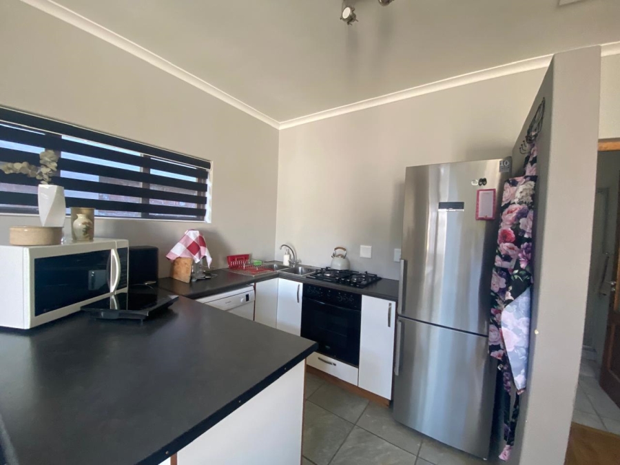 To Let 1 Bedroom Property for Rent in Welgemoed Western Cape